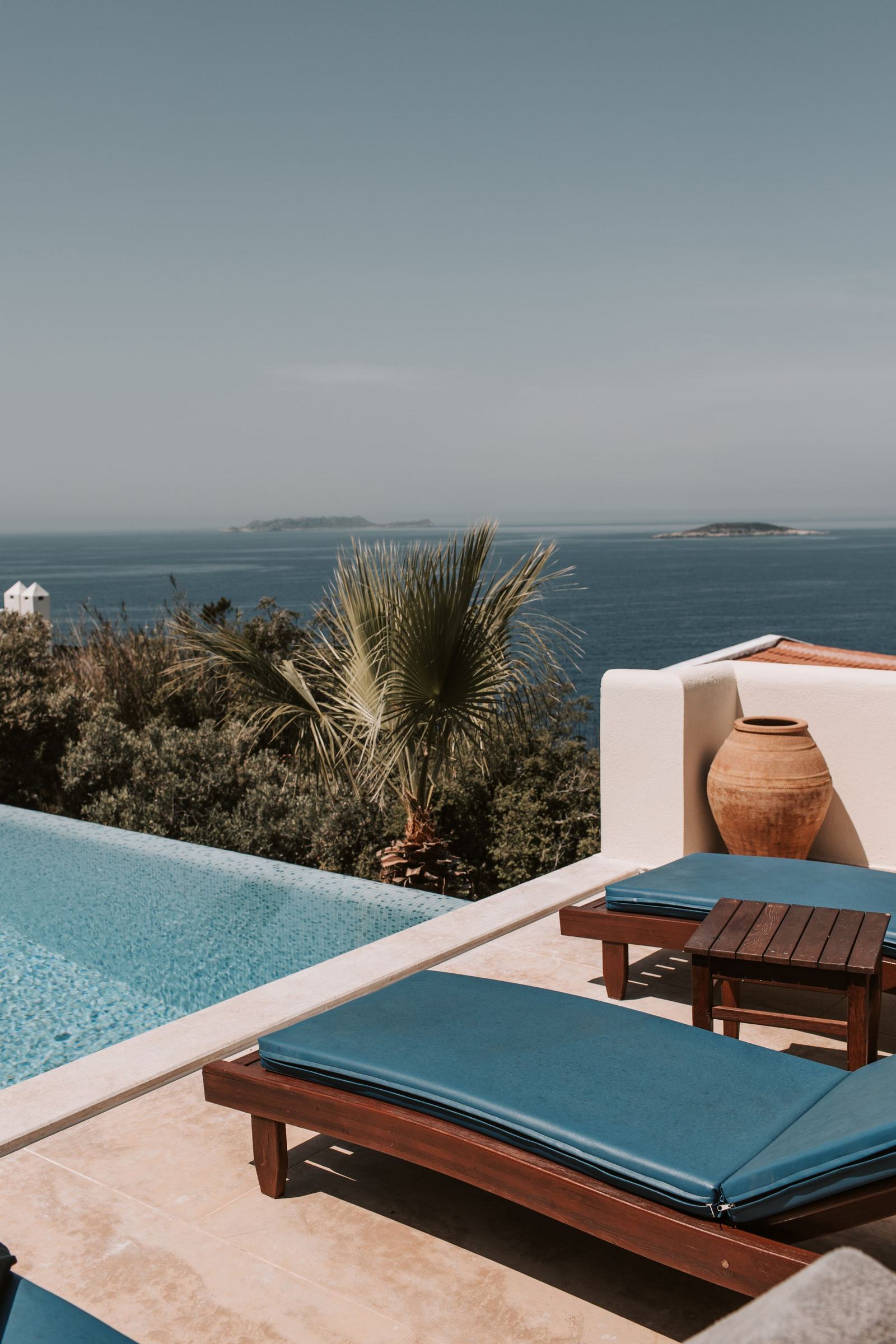 Boutique & 4–5 star hotels